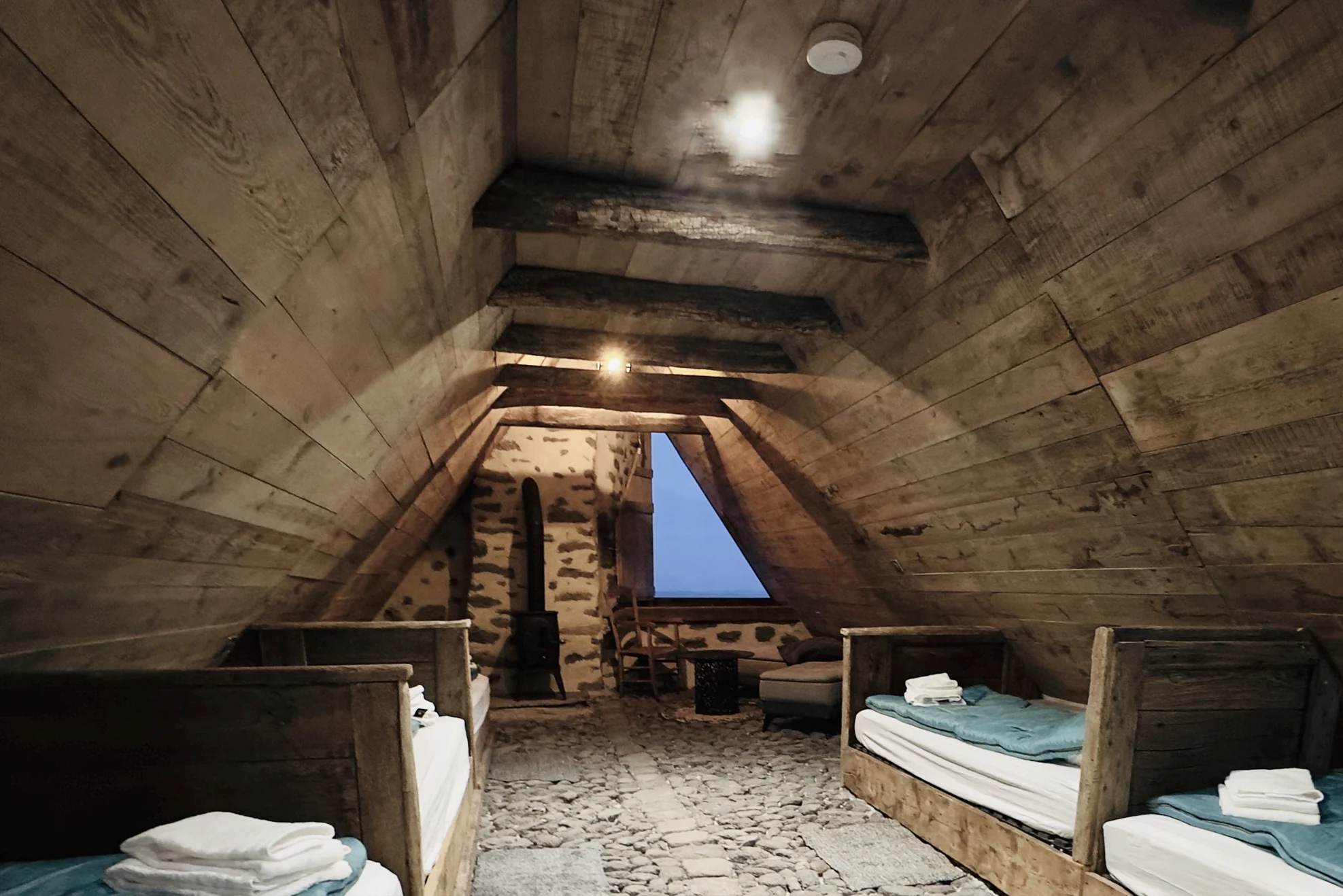 Le Petit Buron jusqu’à 6 Personnes – 1 nuit - Photo 1
