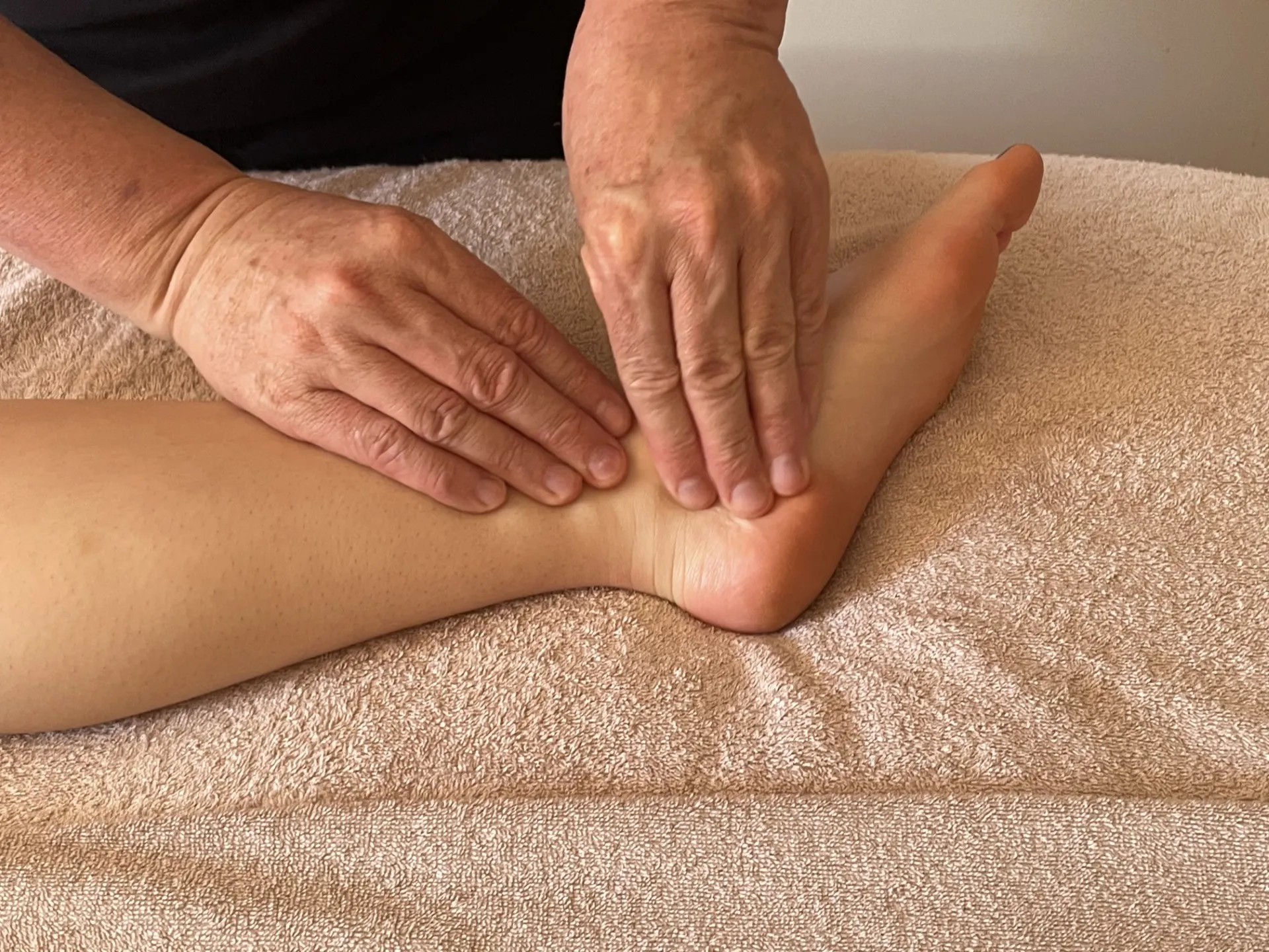 Massage 40 min en Solo : Sensoriel ou Rituel des 3 Feux au Choix