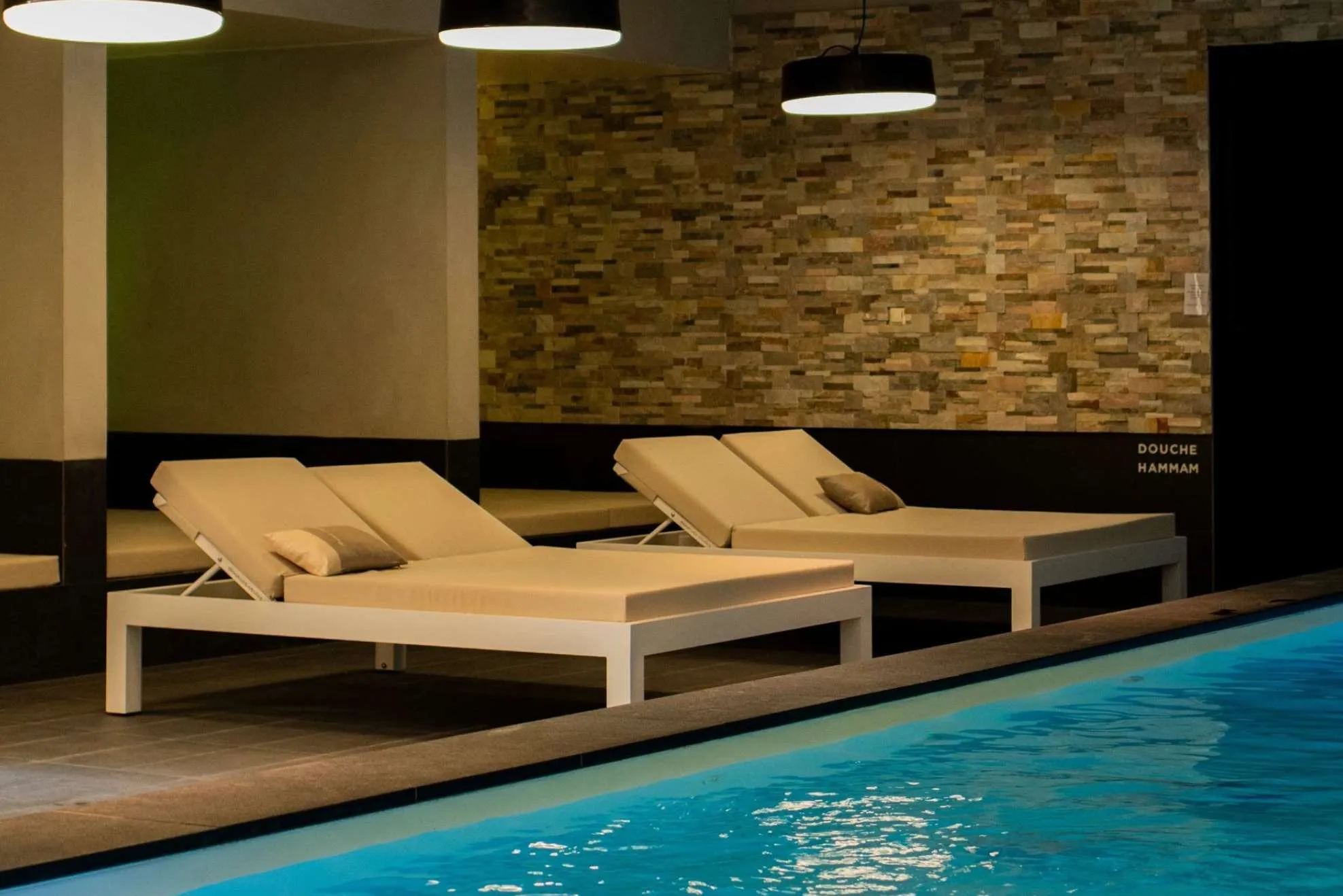 Soin au Choix Cinq Mondes ou Algotherm & Accès Spa Duo – 1h | Du lundi au jeudi - Photo 1