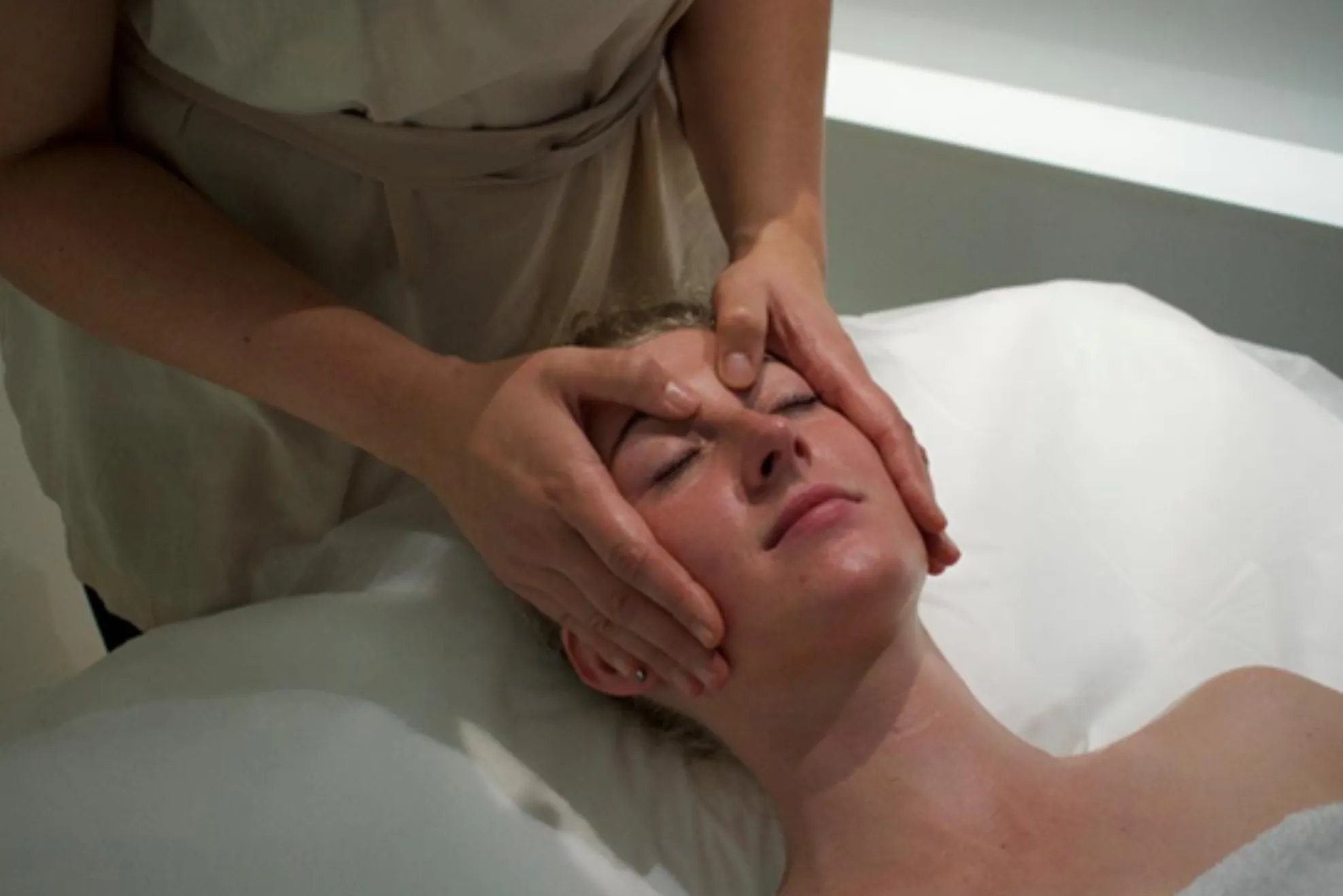 Accès spa & soin signature visage 60min - Solo - Photo 1